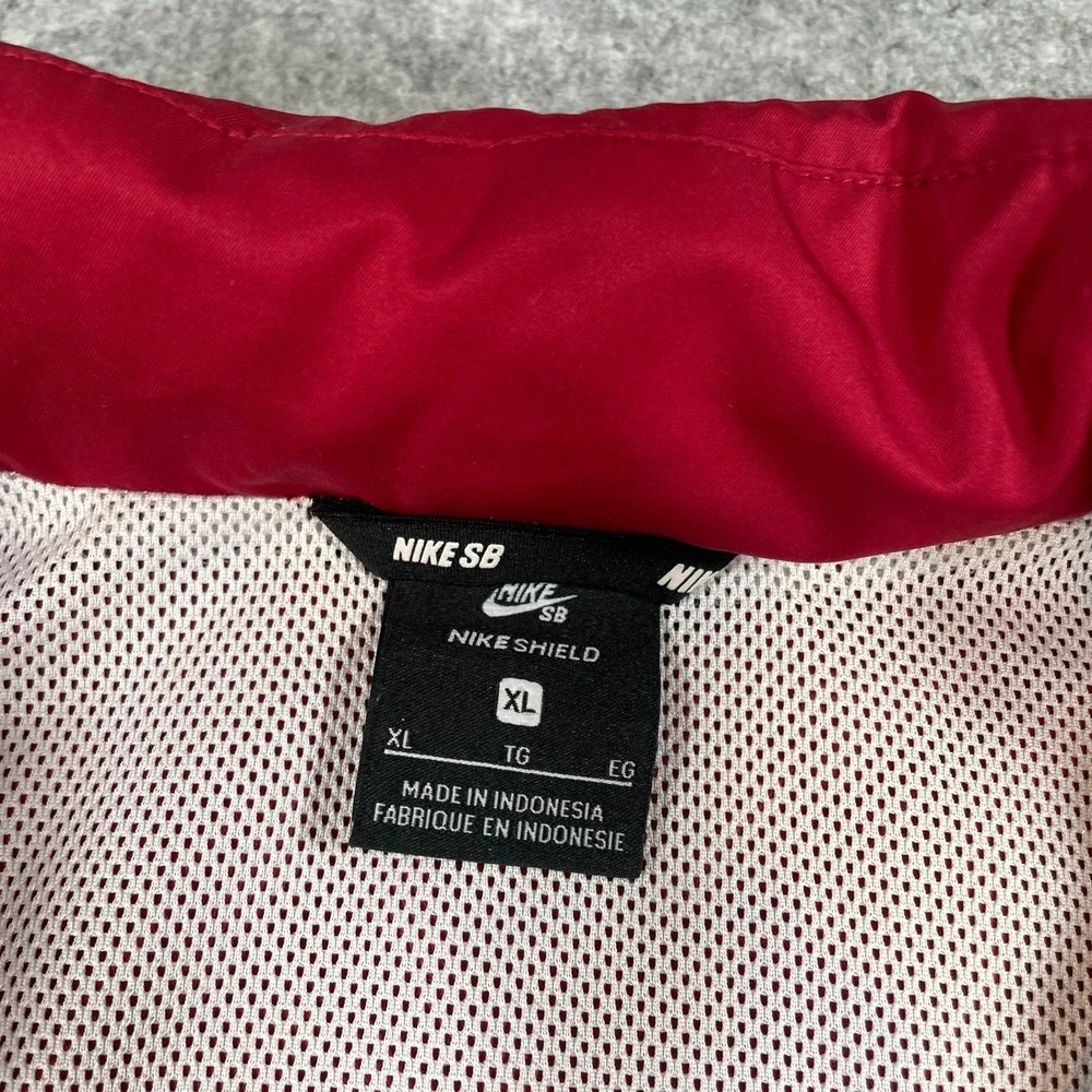 Nike SB Mens Jacket XL Red, White, Navy Color-block Athletic Layering Full Zip